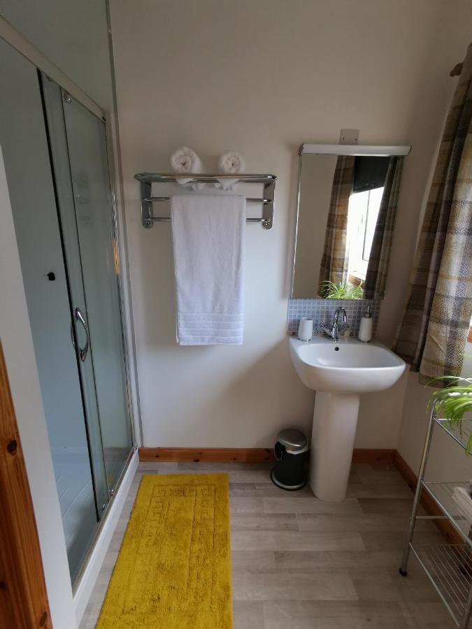 Alt-An Ensuite Self Catering Apartment With Twin Bedroom Fort William Ngoại thất bức ảnh